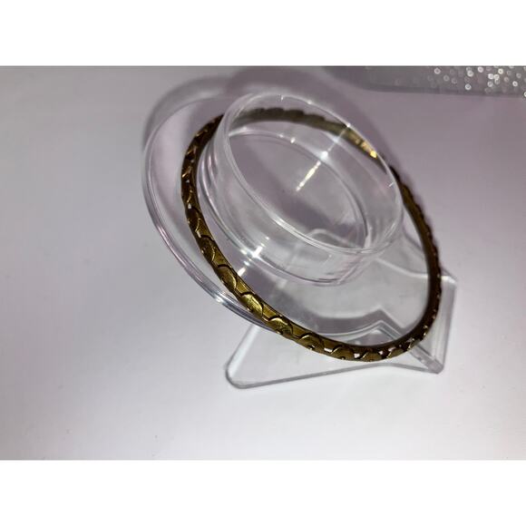 Vintage Bronze Cut Out Textured Design Bangle 2 7/8" Bracelet! - Picture 6 of 9